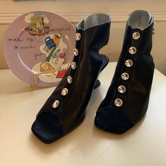 Original All Leather Sandals - Picture 1 of 5